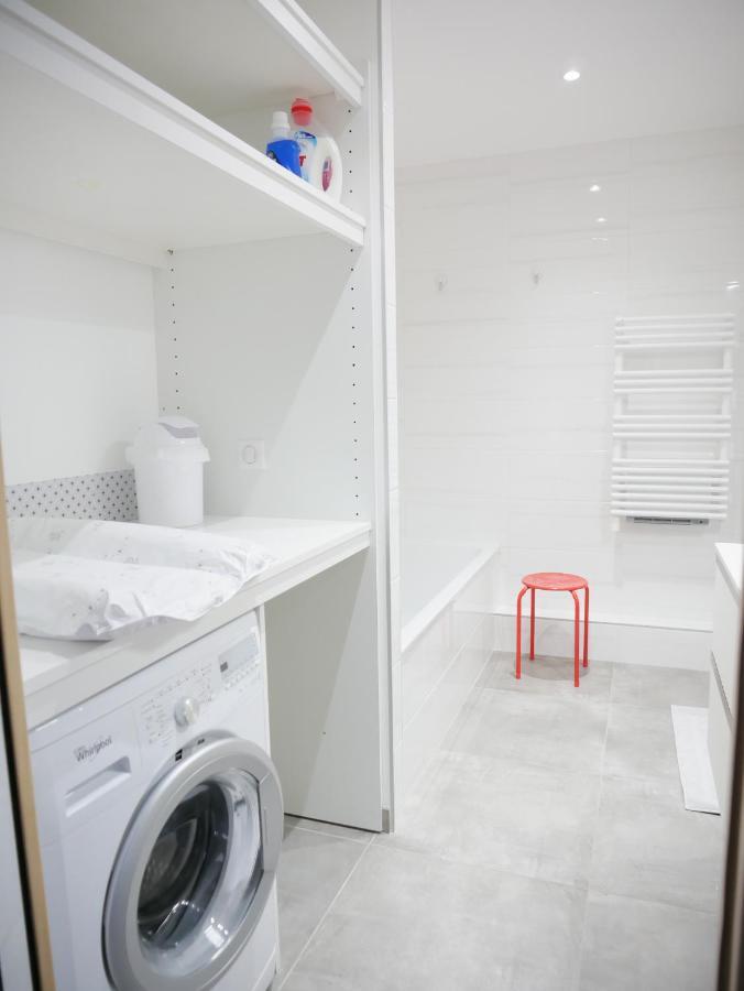 Superbe Appartement En Centre Ville Avec Terrasse Thonon-les-Bains Exterior foto